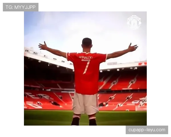 C罗助曼联强势回归，稳健表现点燃英超冠军希望