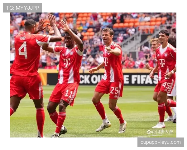 穆西亚拉训练中展现惊人天赋，队友惊叹其精彩表现引期待