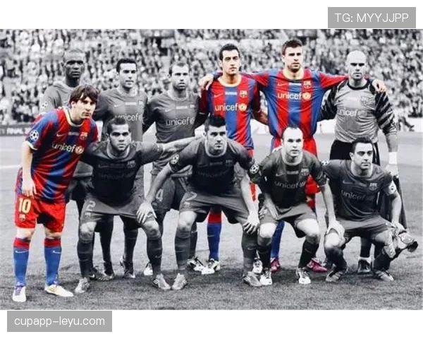 Vini 训练场上表现活跃，展现与队友共同创造的欢乐时刻