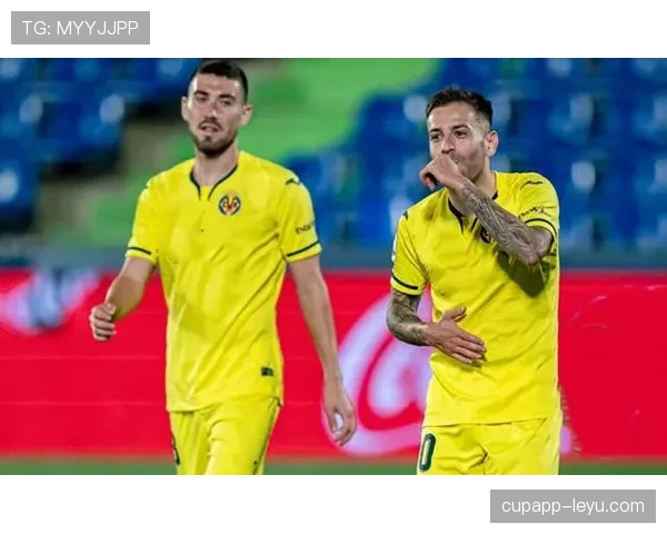 黄潜在欧战中的出色表现持续提升，晋级之路备受关注。