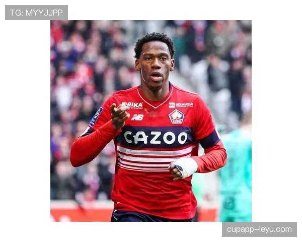 乔纳森·戴维:从新星到头号射手的成长轨迹与责任担当 乔纳森·戴维:从新星到头号射手的成长轨迹与责任担当